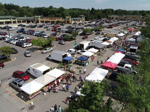 https://www.destinationsofnewyorkstate.com/things-to-do/east-aurora-farmers-market/